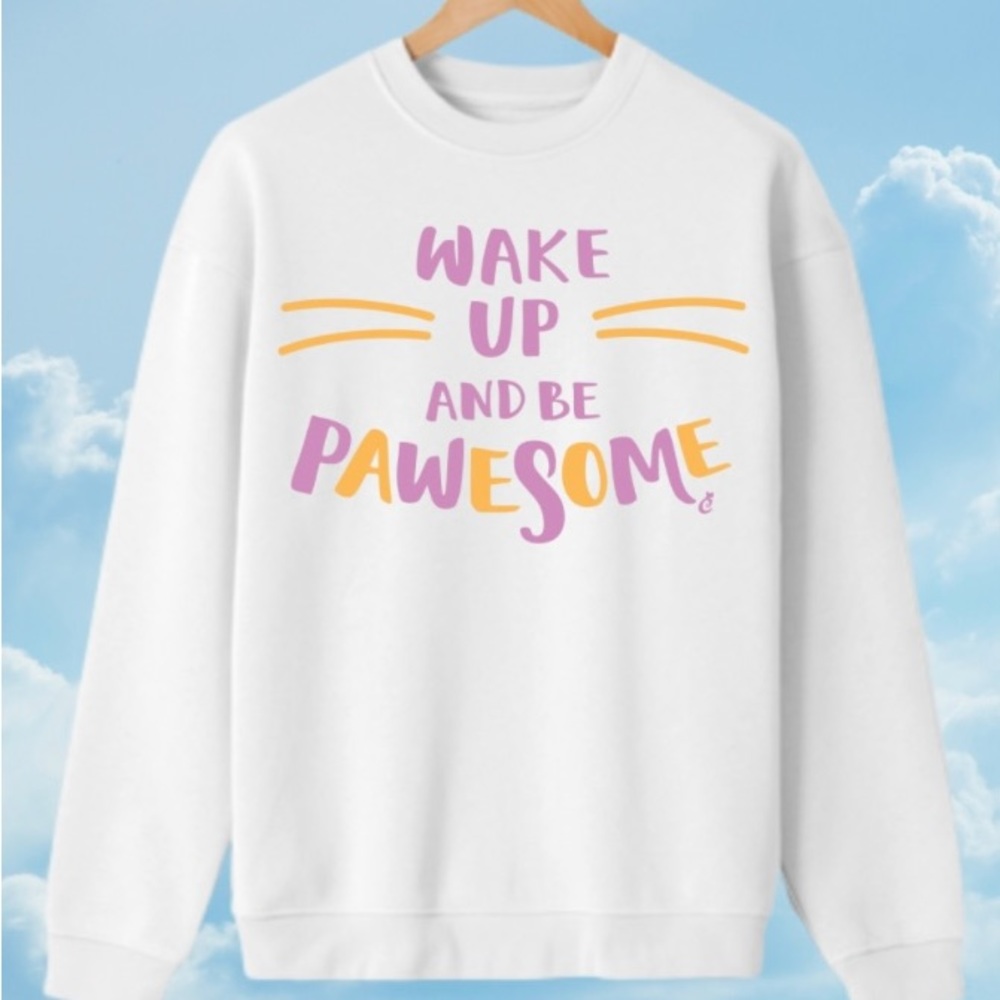 Kitnip Box Pawsome Small NWT Crewneck